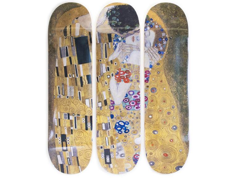 Gustav Klimt Skateboard Triptych – The Kiss (1907-1908) ArtAndToys
