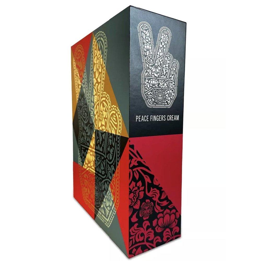 Sculpture PEACE FINGERS by SHEPARD FAIREY alias OBEY - ArtAndToys