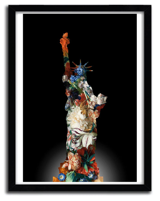 La Statue de la Liberte by Agent X ArtAndToys