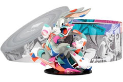Sculpture A Wild Hare Bugs Bunny Figure by LOUIS DE GUZMAN ArtAndToys