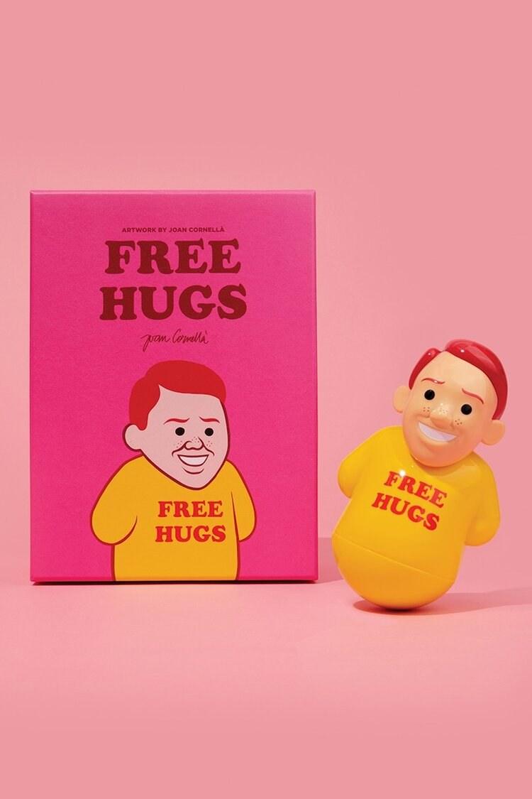 Sculpture FREE HUGS by JOAN CORNELLA ArtAndToys