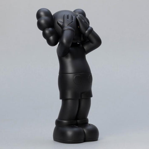 Sculpture HOLIDAY UNITED KINGDOM 2021 BLACK by KAWS ArtAndToys