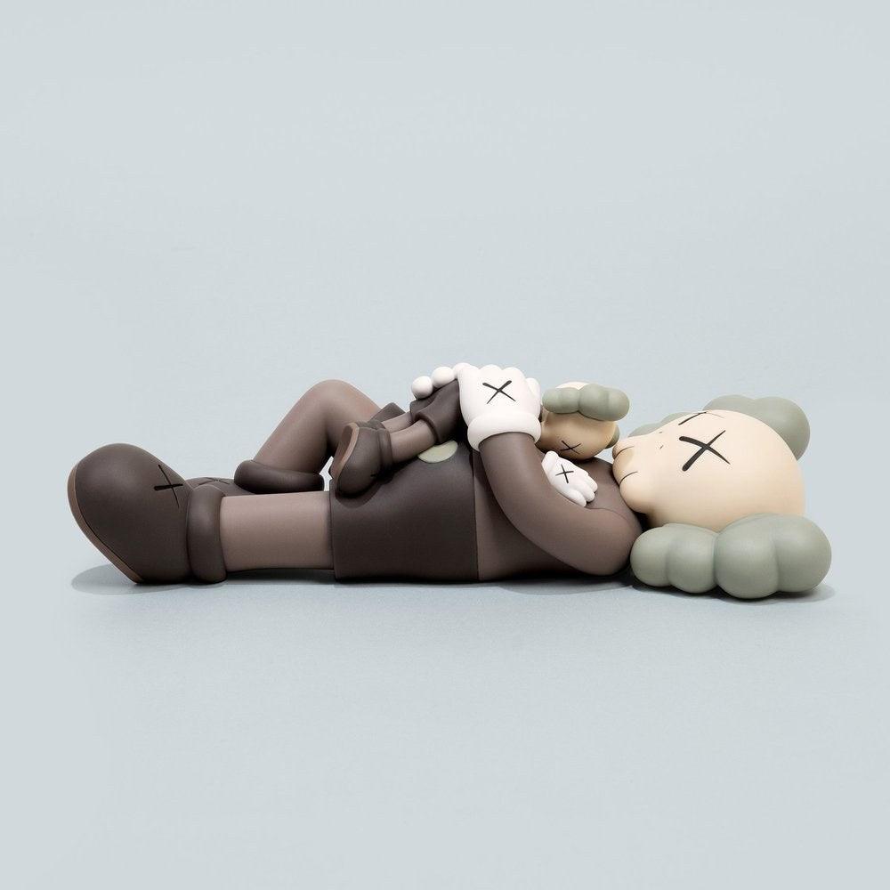 Sculpture Holiday Singapore Brown by KAWS ArtAndToys