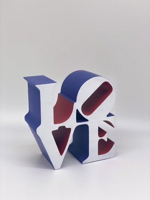 Sculpture Love by Robert Indiana ArtAndToys