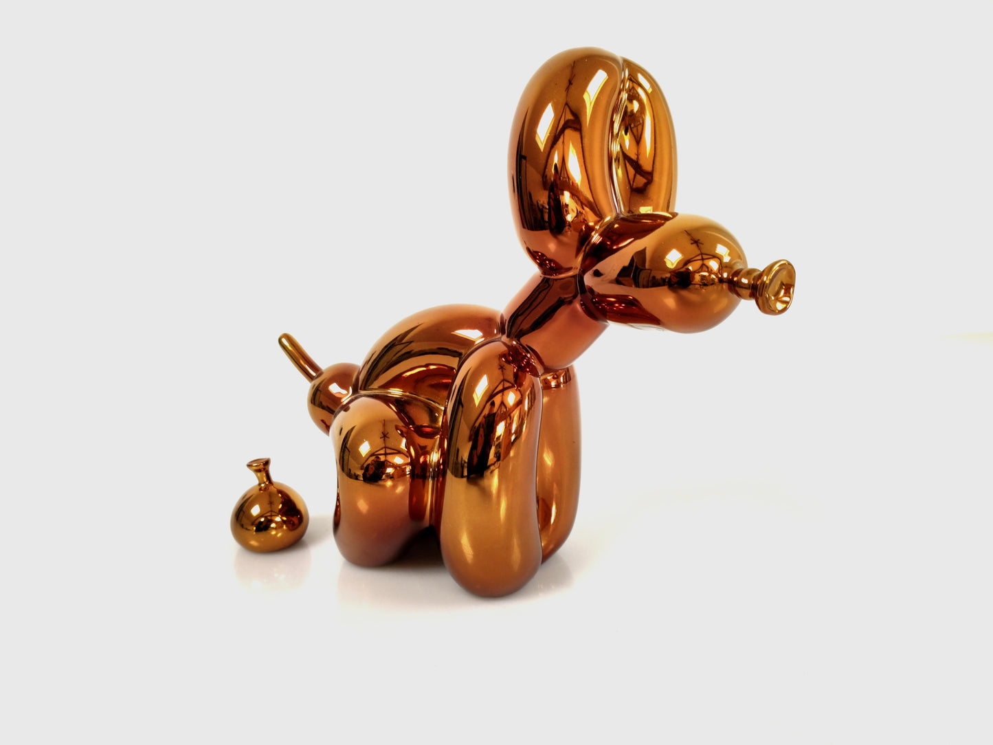 Sculpture Popek Gold Chrome Porcelain Edition by WHASTHISNAME ArtAndToys