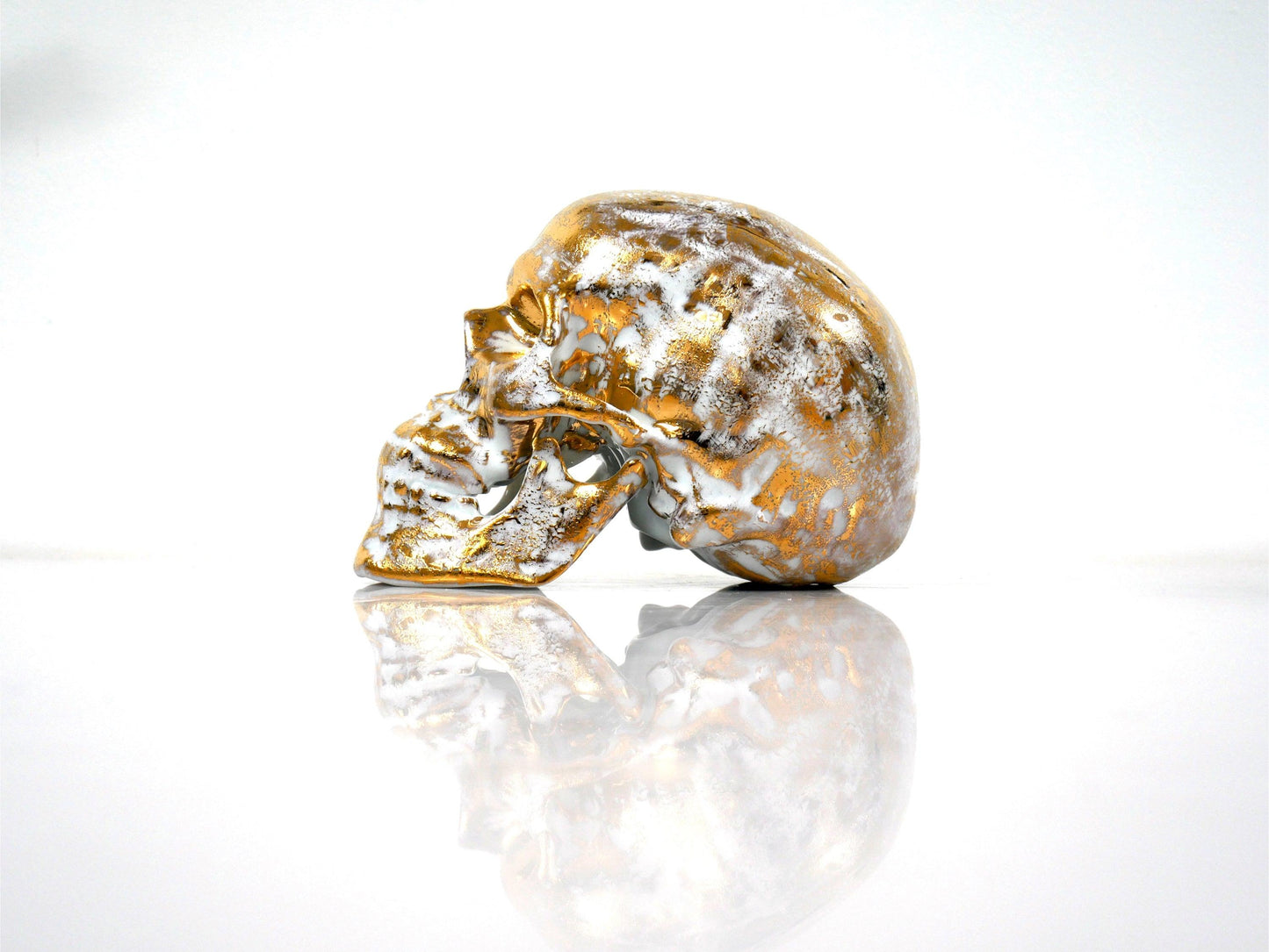 Skull Gold B. by NooN ArtAndToys