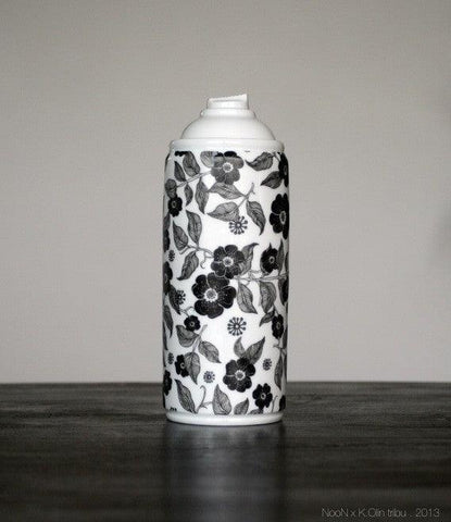 Spray Paint Porcelain by NooN ArtAndToys