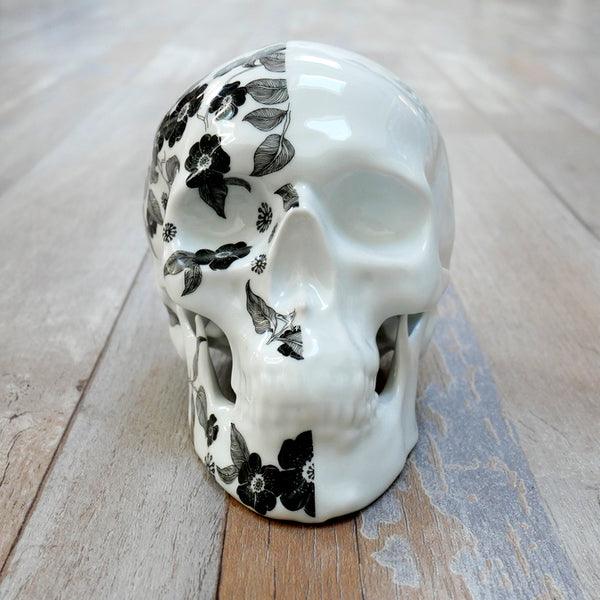 skull Fleurs Noires 2 by NooN ArtAndToys